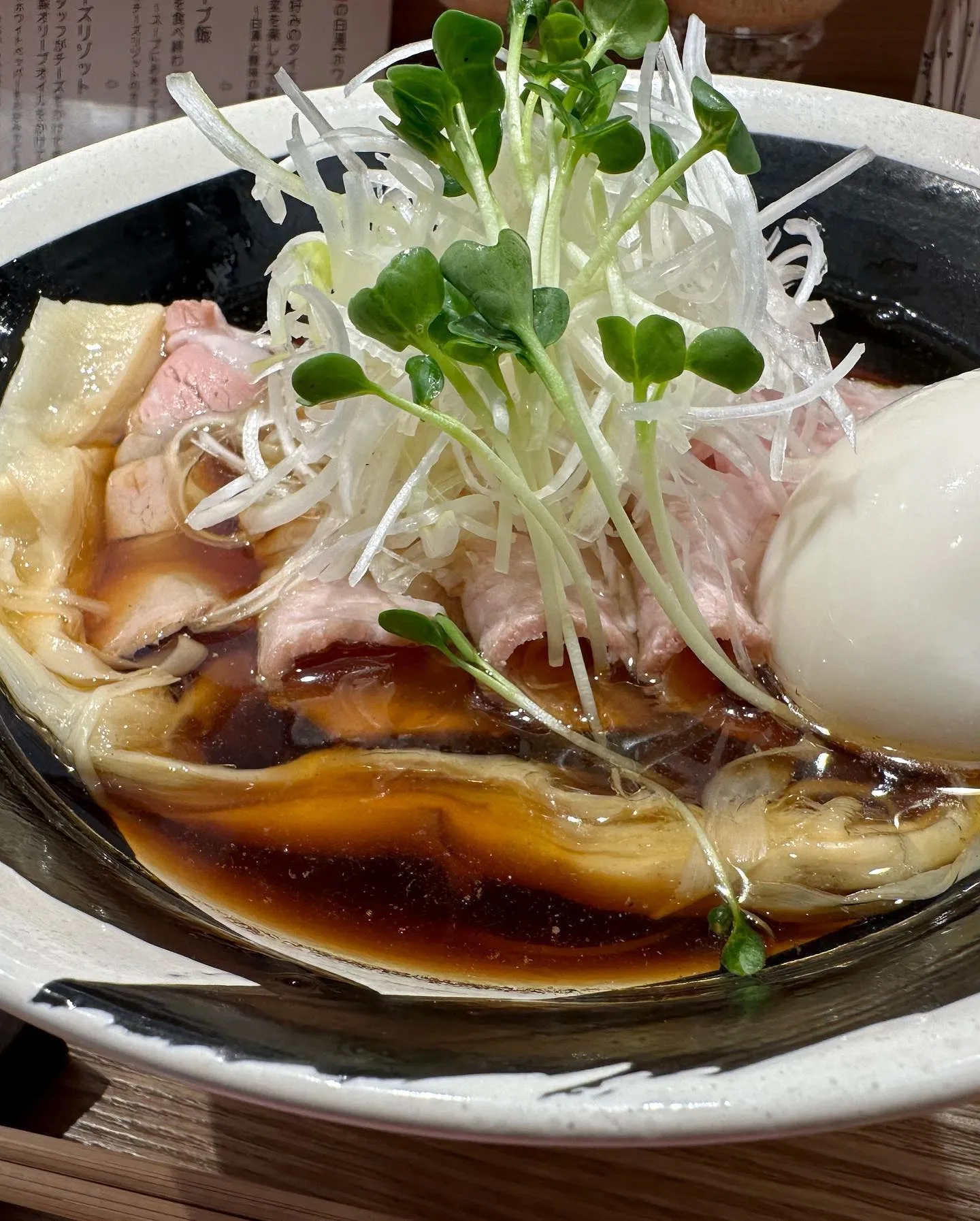 ラーメン激戦区西中島エリアで鶏白湯といえば駅から5秒のらーめ...